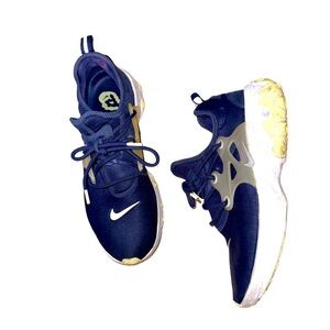 NIKE REACT NAVY men’s athletic tennis shoes size 10.5